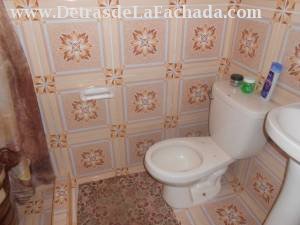 Carretera Central # 93 A % 6ta y Maceo.