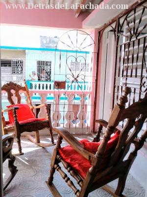 calle 13 #55 entre 6 y 8 la quinta