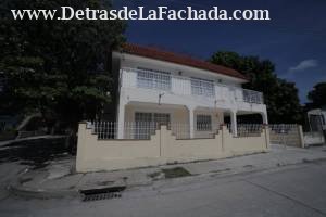 Coliseo 10 Parque y Peralta