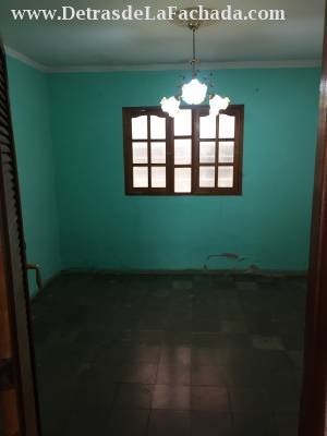 Calle Fomento 352, entre Peralejo y Angel Guerra, Holguin