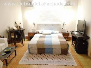 A 1 cuadra de g y de 23