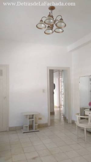 Avenida 1ra Nr..3609 entre 36A y 38