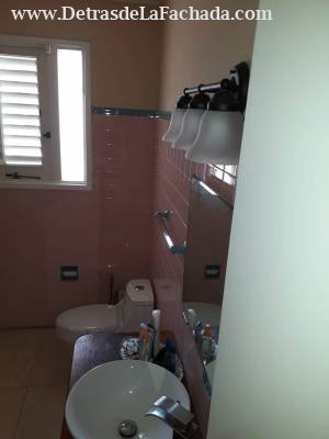 Oeste. No, 1 entre 37 y Parque, Nuevo Vedado