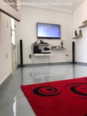 Calle 60 Nro 1909 entre 19 y 21