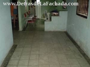 Calle 2da, Entre 1ra Y colón