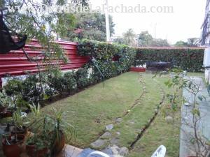 Calle 13 entre 20 y 22, Número 1552.