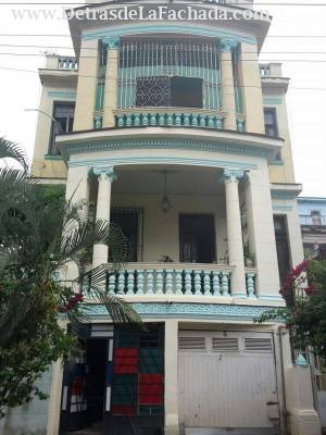 Altarriba  entre 10 de Octubre y Delicias