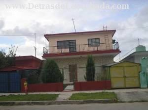 Calle E entre 4ta y 5ta Barrio Obrero