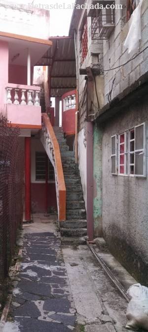 Calle 4ta. #6002A. E/ Central y Lindero