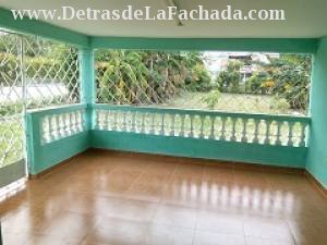 calle “C” e/ 1ª y 2ª