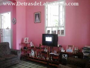 casa capit biplanta(bajos),4cuart. Vedado(g1a80)77683806 - $85,000