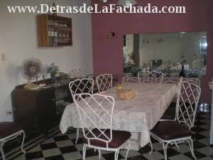 casa ind 4/4,portal,hall,carpoch,cisterna,azotea libre + apto 1/4.Almendares(i1a65)