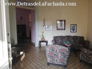 A 1 cuadra de g y de 23