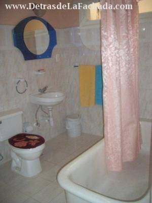 a dos cuadras de Belascoain y  a media cuadra de San Rafael