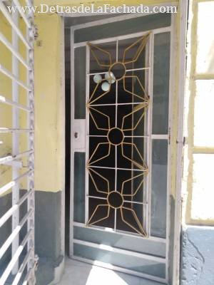 San Miguel #760 entre Oquendo y Soledad