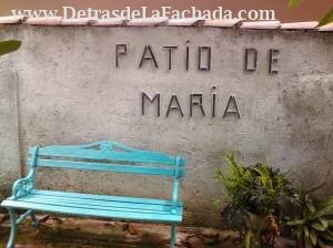 Ave. 233 No. 21038, e/ 235 y 216, Fontanar