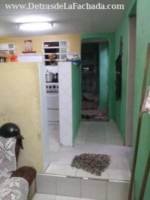 Calle B s/n entre 8va y calzada de San Miguel del Padron Reparto los Angeles