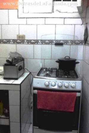 Cepero 159 e/ Santo tomás y San Salvador