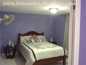 casa altos 4/4,hall,cisterna,placa libre.Casco Historico.Habana Vieja(i1a55)