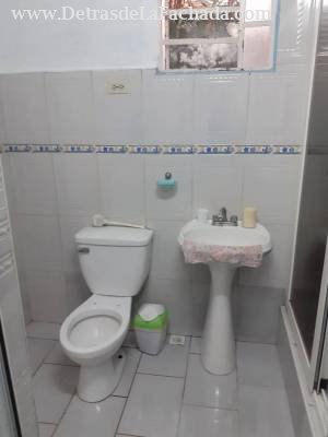 289 Calle entre 132 y 134 #13207 Boyeros, berenguer