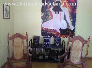 Ave. 233 No. 21038, e/ 235 y 216, Fontanar