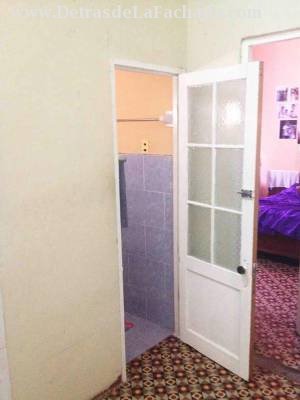 Pasillo que da entada al baño y segundo cuarto