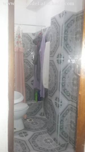 Baño del cuarto