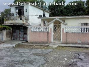 Calle Central #542 entre el Callejon de los Padres y Belot