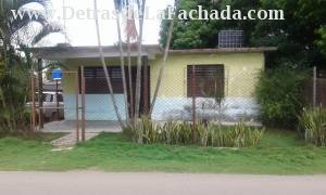 ave 277 s/n entre 208 y 214