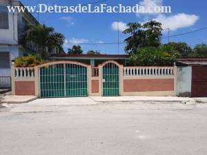 Pallares 77 entre Nazareno y Corona