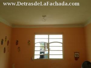 casa altos 4/4,hall,cisterna,placa libre.Casco Historico.Habana Vieja(i1a55)