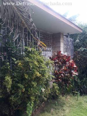 Calle 184 entre primera y quinta avenida Playas