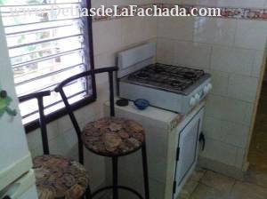 Ave. 233 No. 21038, e/ 235 y 216, Fontanar