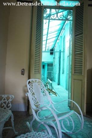 Otra vista del pasillo