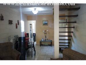 Calle 101 No. 12623 e/ 126 y 128-B