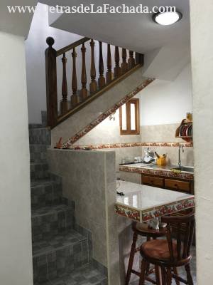 Calle pasaje B #7835 entre K y Lindero