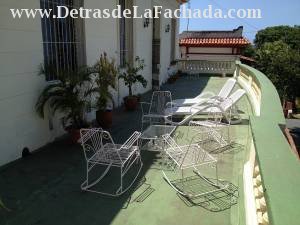 Calle D No 506 (Altos) entre 21 y 23