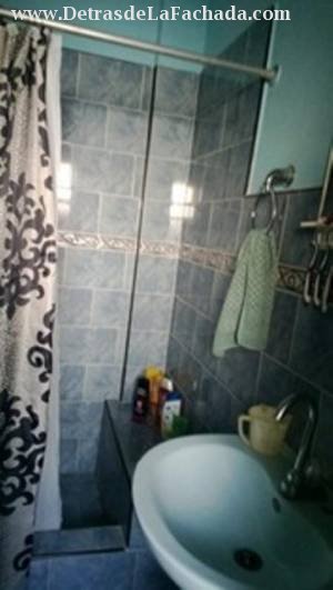 Velzquez 560 entre Melones y Rosa Enrriquez