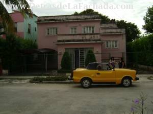 goicuria #409 e/ Carmen y Vista Alegre