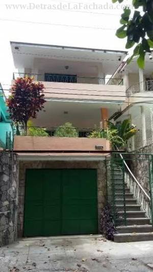 calle 52 #4522 entre 45ª y 47