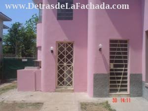 5ta Avenida # 8204 entre 82 y 84