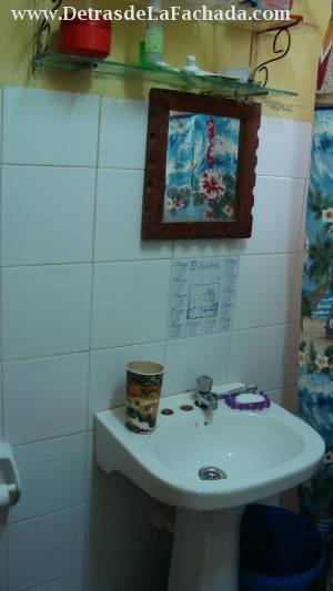 Enrique #27 entre  Justo Y Carlos. Parraga. Arroyo Naranjo. La Habana