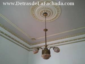 calle F No. 107 Bajos e/ 5ta y Calzada