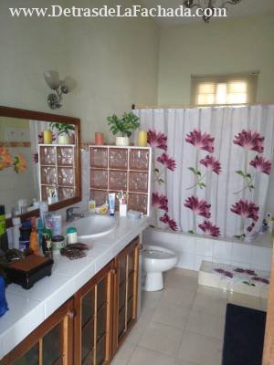 Calle 9 entre Concepción  y Dolores