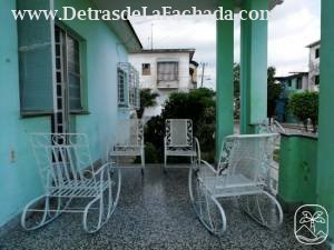 Calle Josefina No 52 Esquina Agustina ,Sevillano.