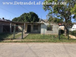 calle 13 # 28408 entre ave 7ma y 284