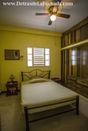 CALLE JORGE #14 % ACOSTA Y ESPADERO.