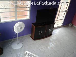 casa altos 4/4,hall,cisterna,placa libre.Casco Historico.Habana Vieja(i1a55)