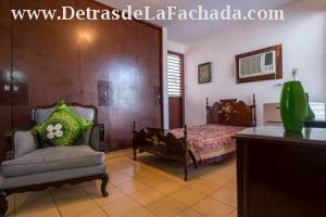 Nuevo vedado cerca del Zoologico de 26