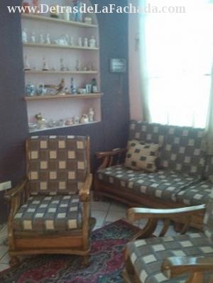 San Mariano No.112  entre felipe poey y heredia